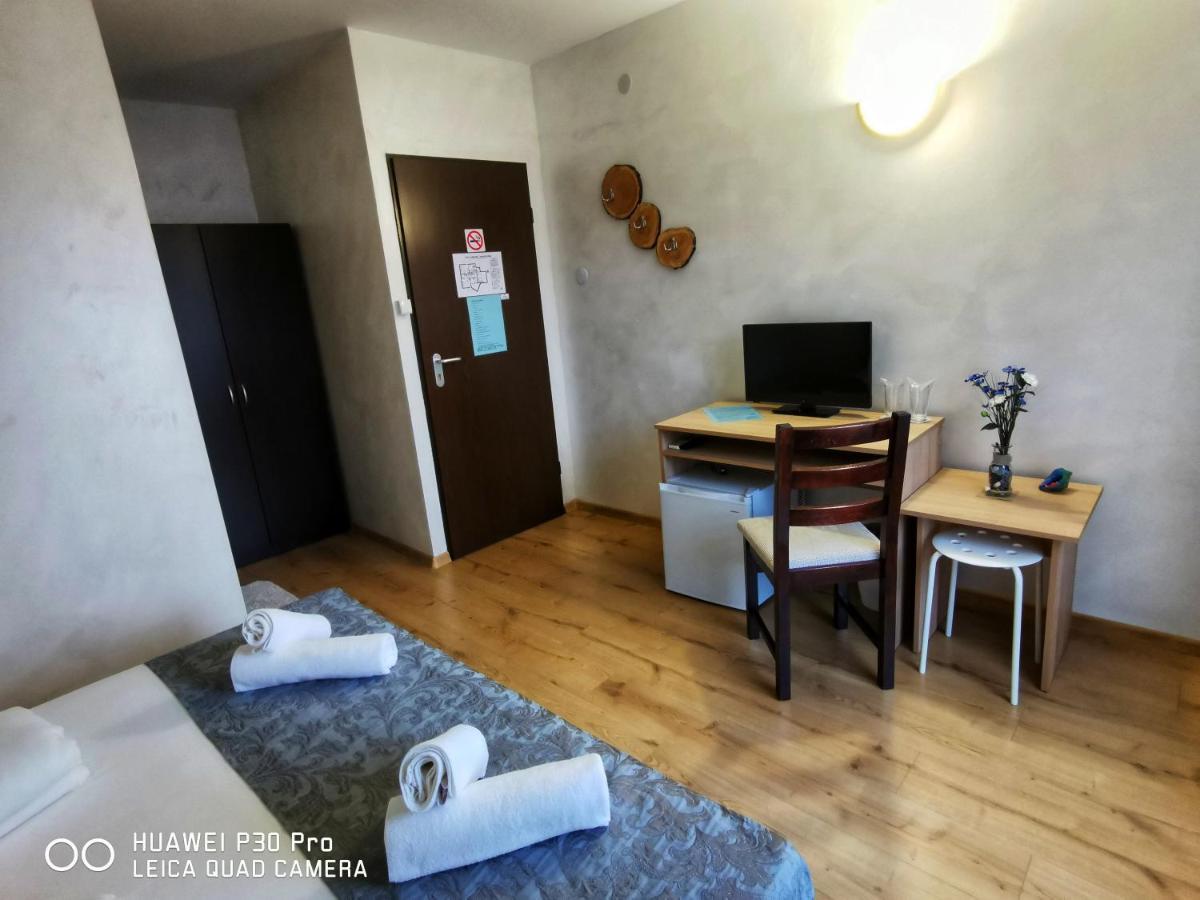 Hotel Swiss Sjoemen Buitenkant foto