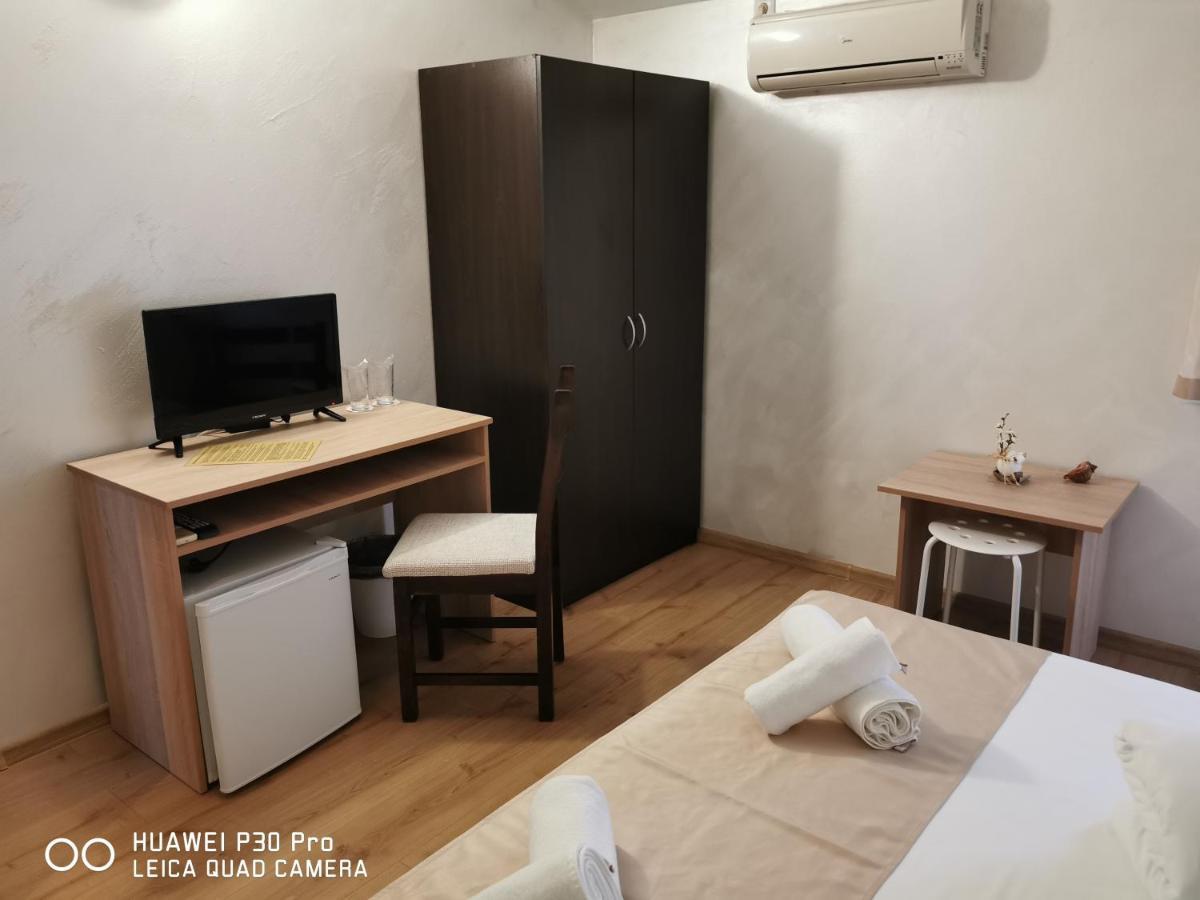 Hotel Swiss Sjoemen Buitenkant foto