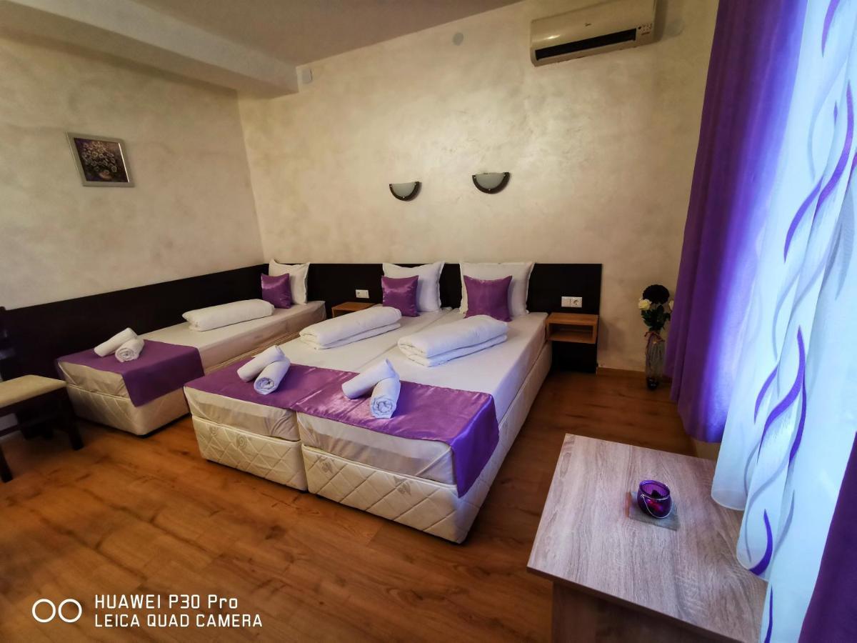 Hotel Swiss Sjoemen Buitenkant foto