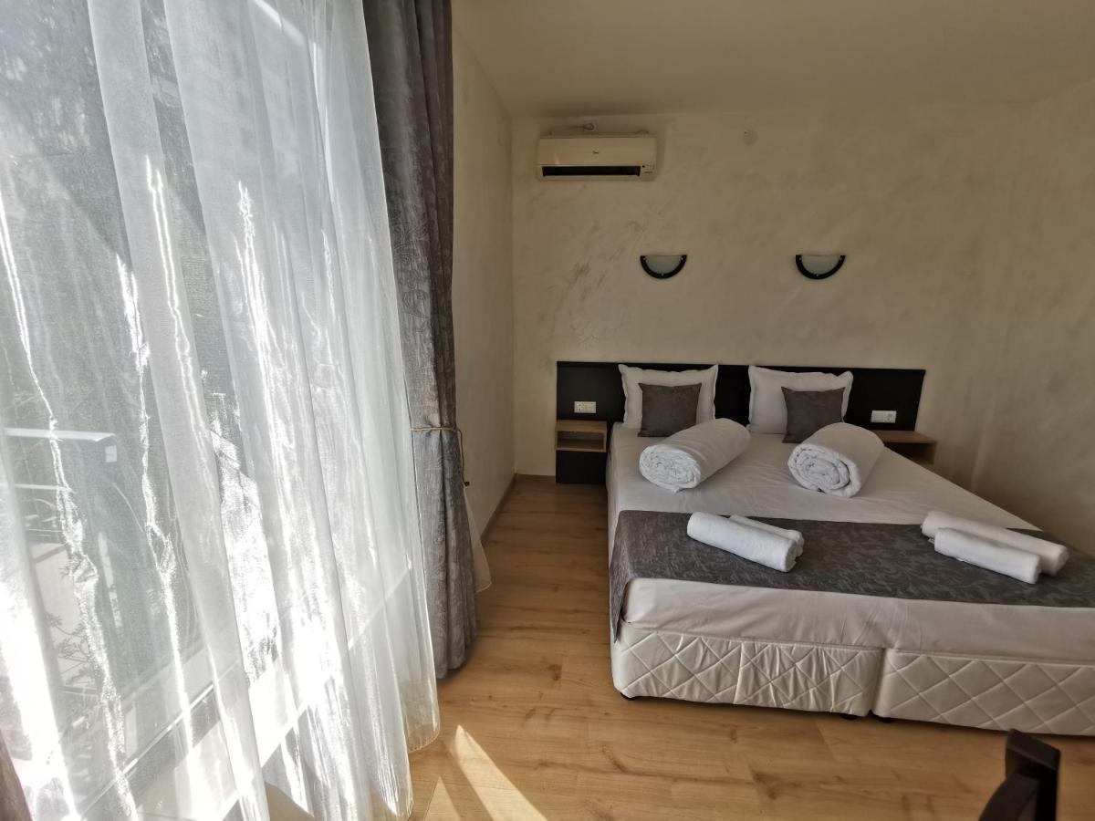 Hotel Swiss Sjoemen Buitenkant foto